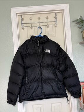 The North Face Men’s XXL Classic Black Puffer Jacket 700 Hooded Zipper Pockets